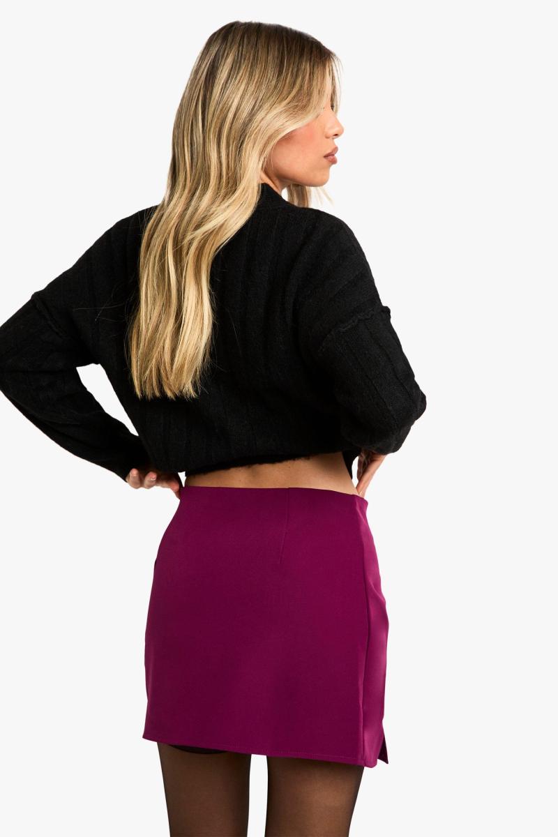 Міні-спідниця з подвійним розрізом спереду