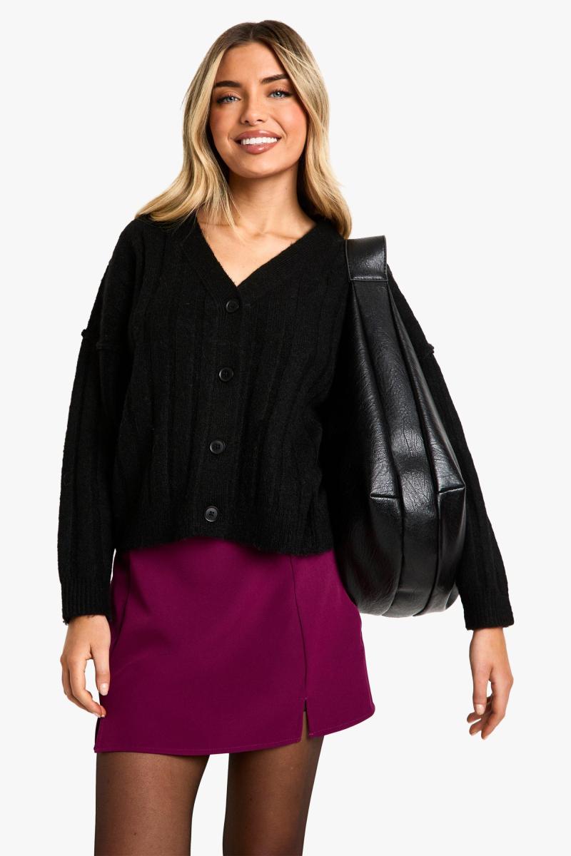 Міні-спідниця з подвійним розрізом спереду