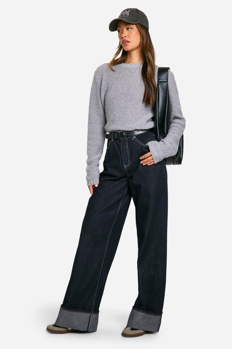 Високий в'язаний джемпер з букле