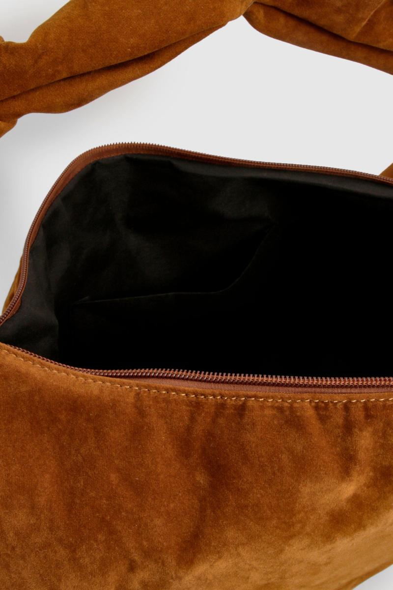 Сумка через плече зі штучної замші