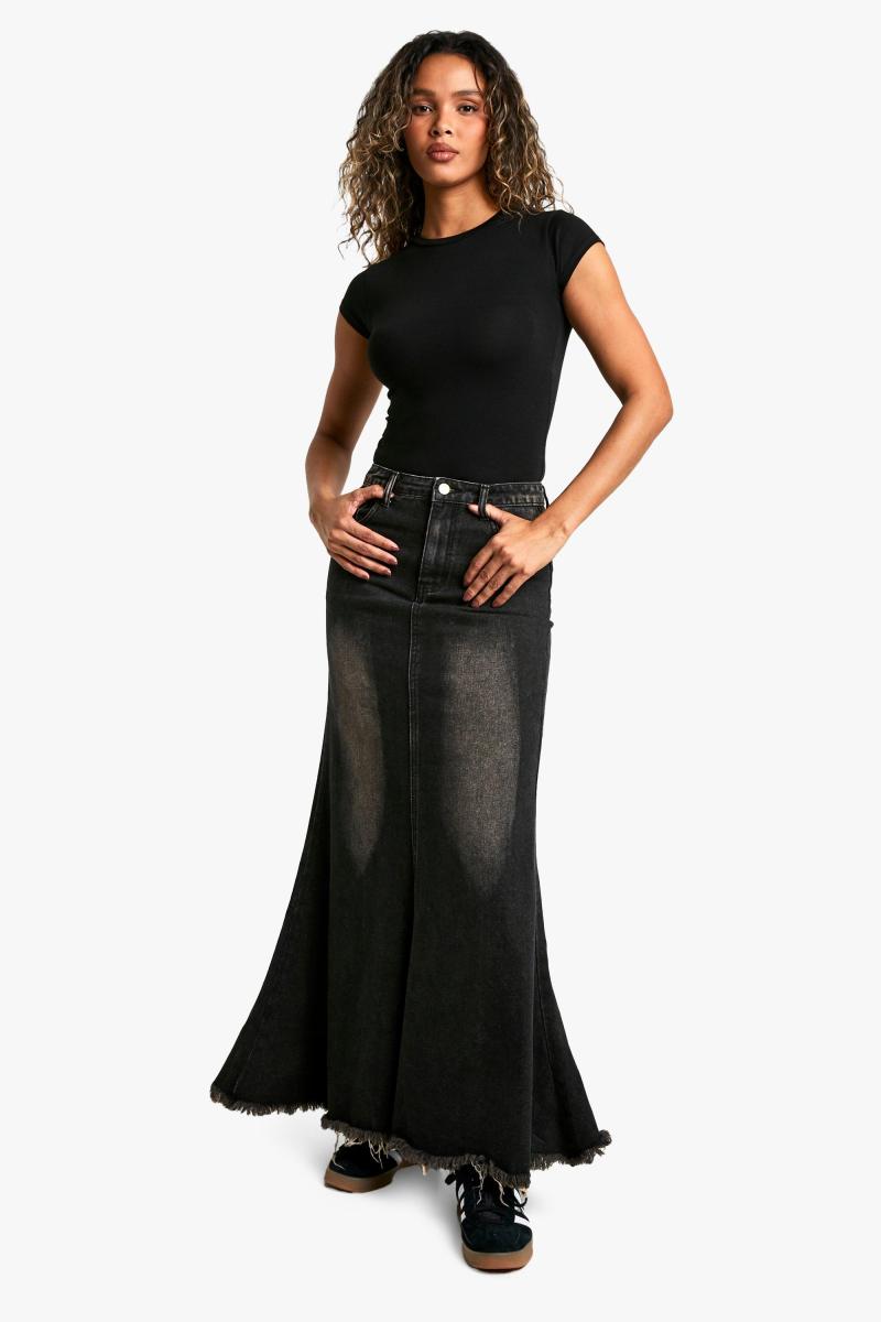 Джинсова максі-спідниця з необробленим подолом «риб’ячий хвіст».
