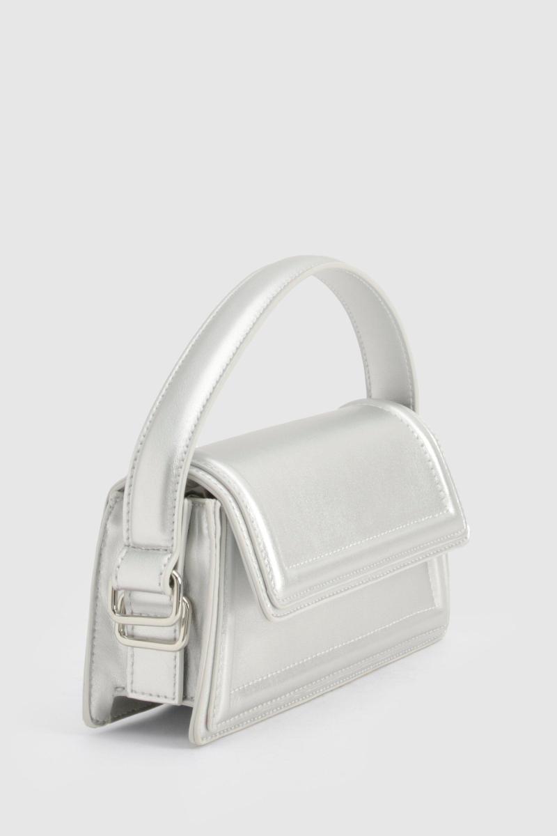 Металева срібляста структурована сумка Flapover