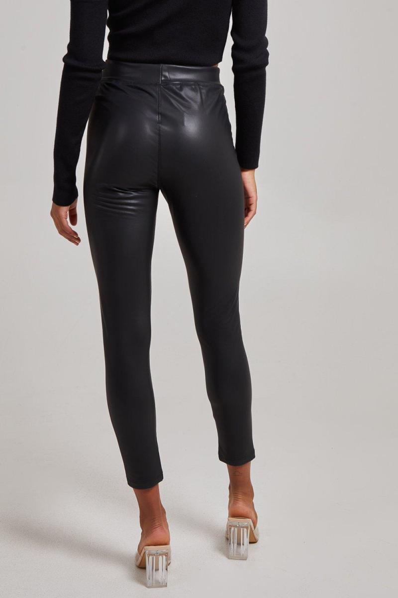 Пу викладені штани