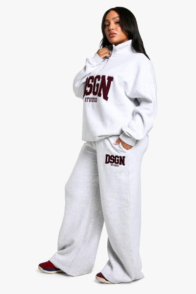 Plus Dsgn Studio Applique Straight Leg Jogger