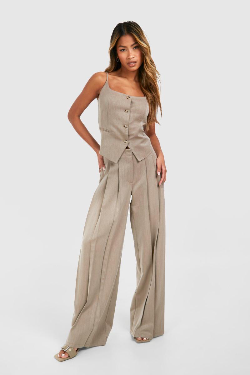 Контрастний жилет на ґудзиках із льону