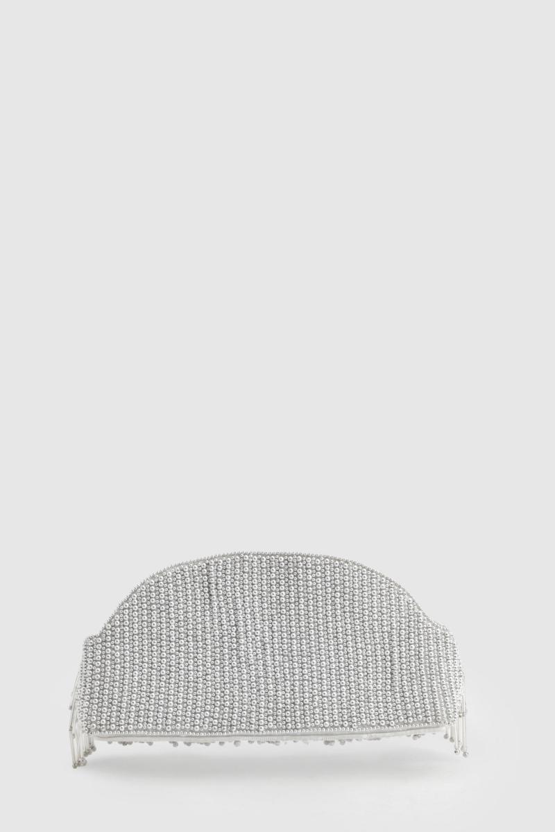 Срібна сумка-клатч із китицями з бісеру