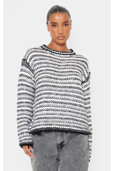 Монохромний контрастний трикотажний оверсайз-джемпер Монохромний контрастний трикотажний оверсайз-джемпер