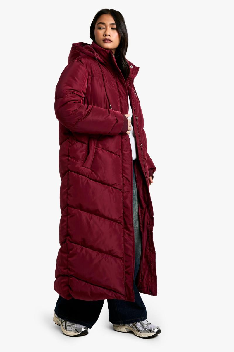 Пуховик максі-довжини з капюшоном