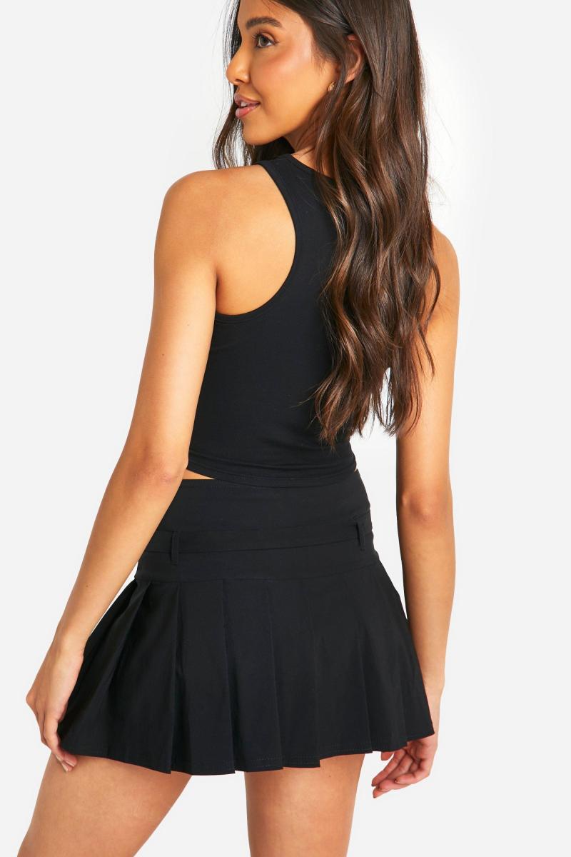 Плісирована міні-спідниця з деталями пряжки