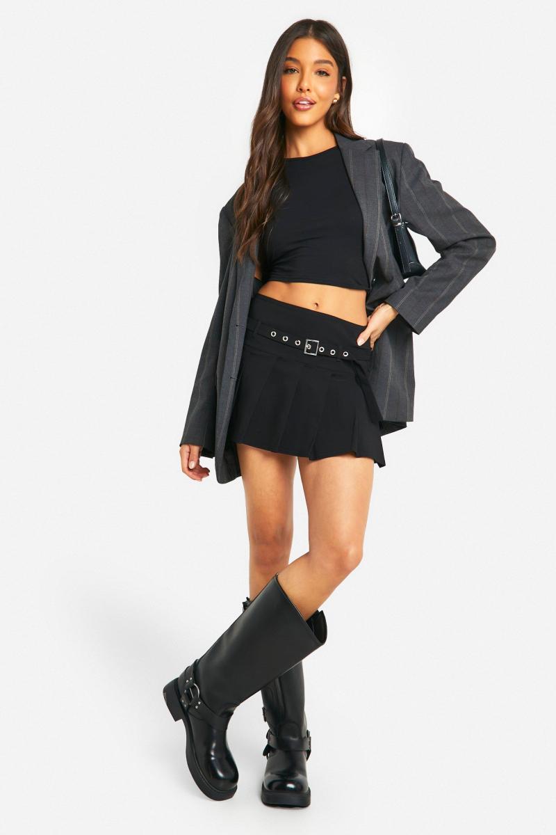 Плісирована міні-спідниця з деталями пряжки