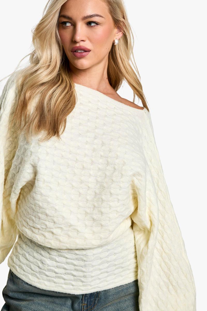 М'який в'язаний джемпер із закрученою спинкою