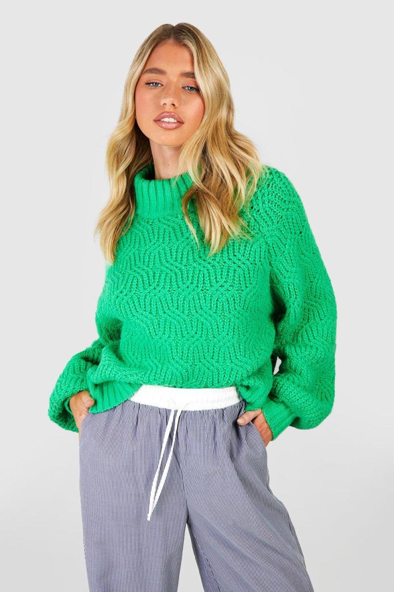 Величезний джемпер з високим вирізом і рукавами-кульками