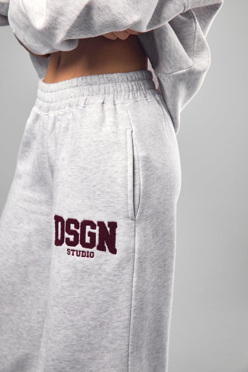 Dsgn Studio Toweling Applique Straight Leg Jogger