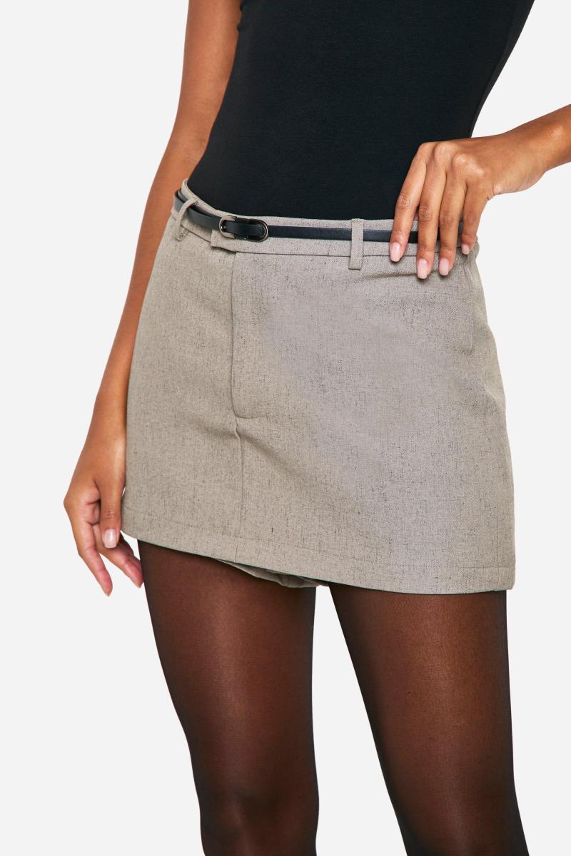 Висока коротка міні-шорта з мікро-міні поясом