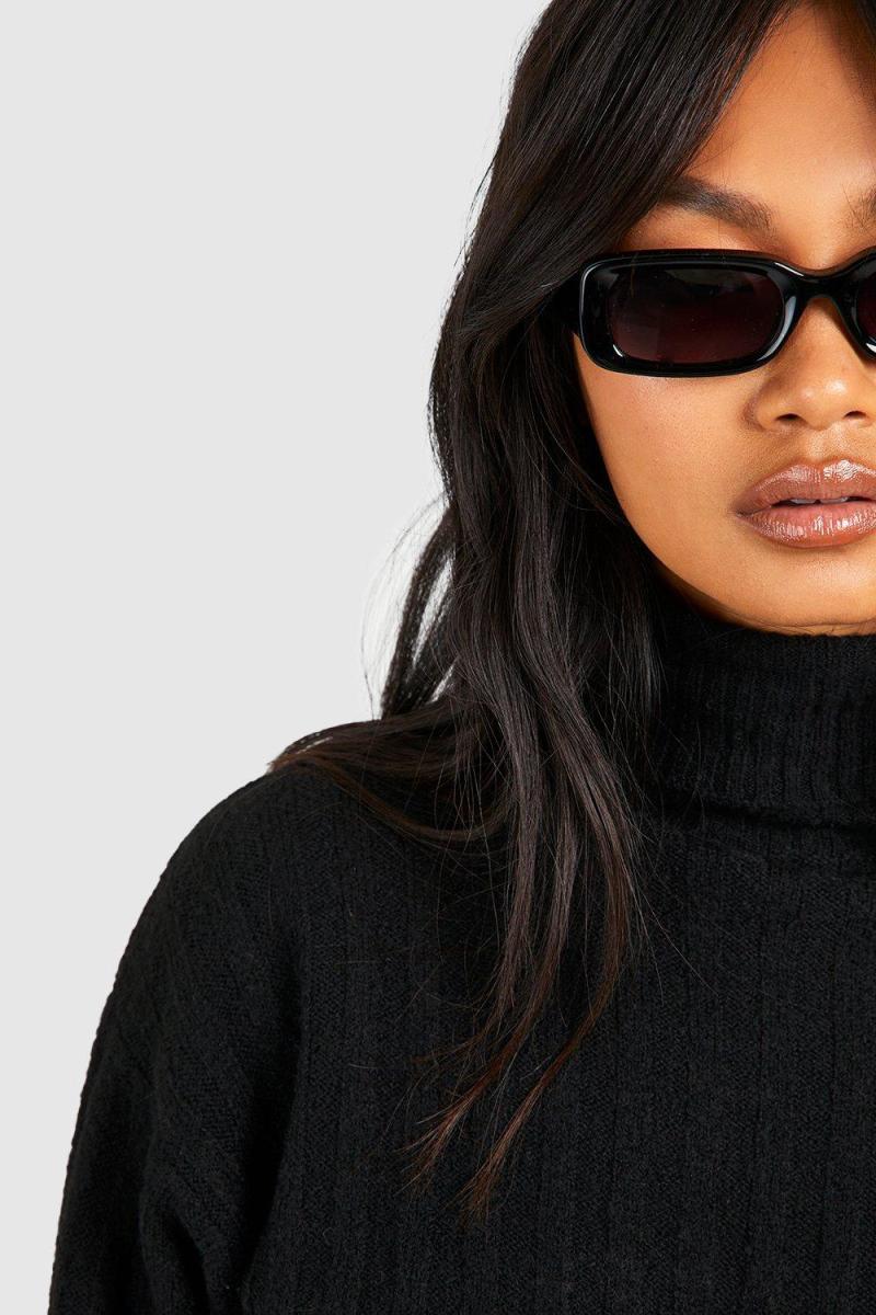 Укорочений джемпер з м’якою в’язкою в рубчик