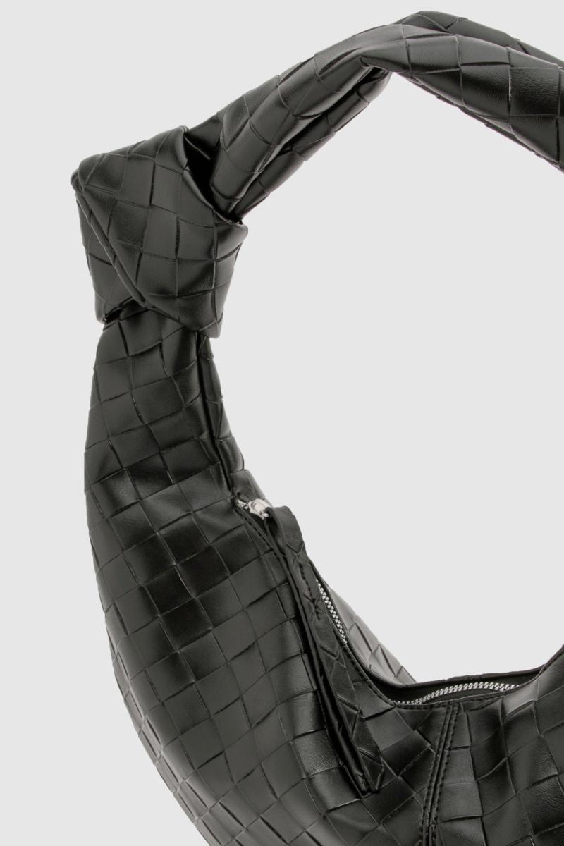 Велика сумка через плече з плетеною ручкою