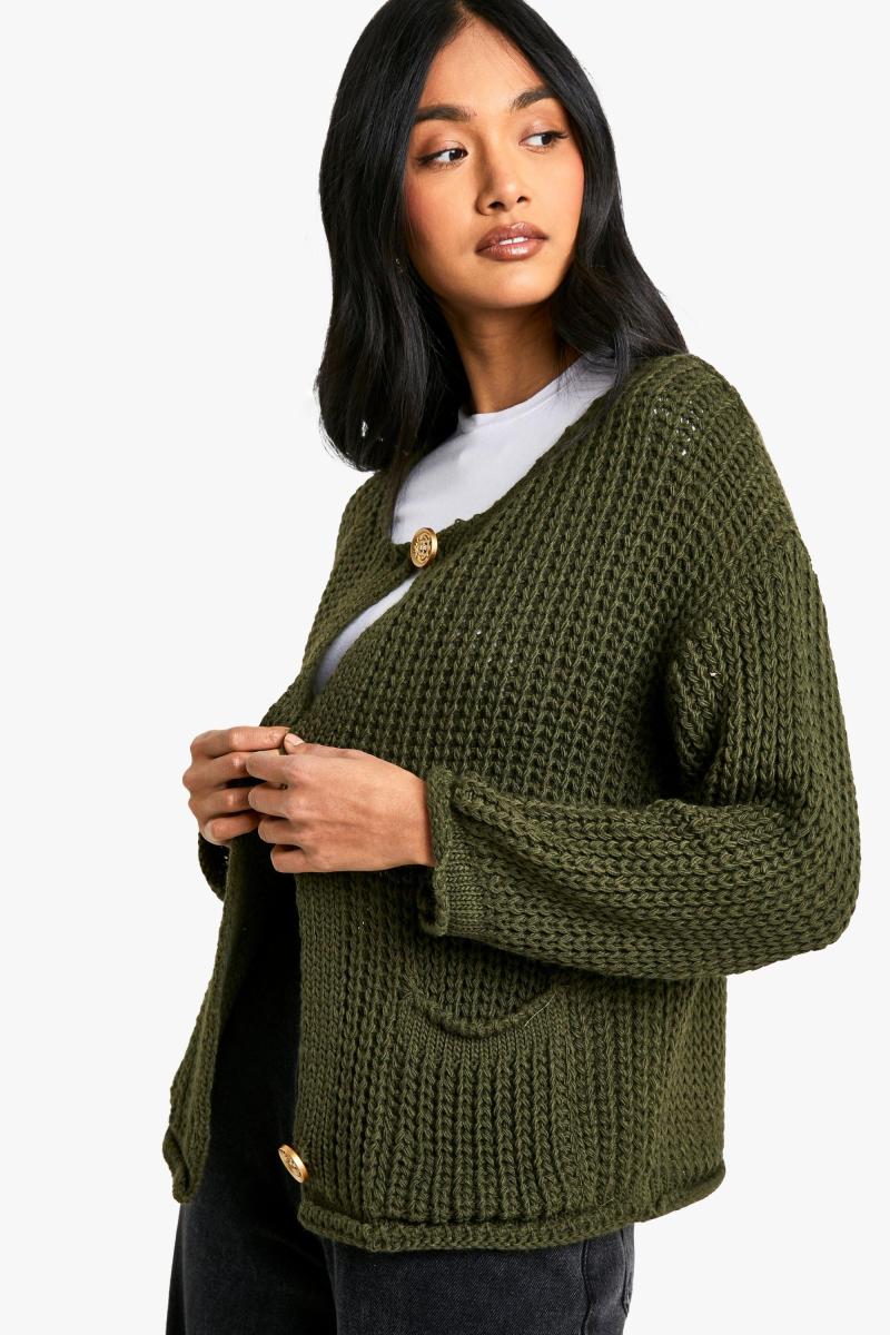 Кучерява в’язана кнопка деталі негабаризації в’язаного кардигану