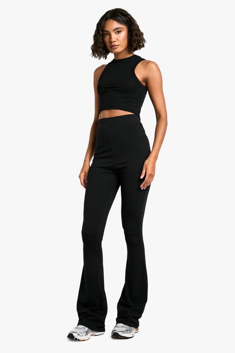 Високий бавовняний трикотаж із рюшами