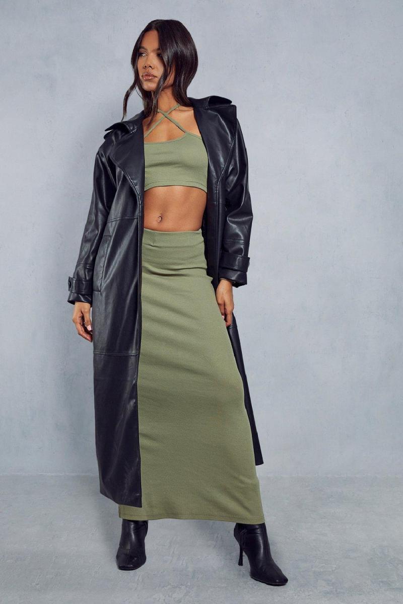 Коордінок спідниці з реберною краваткою та максі