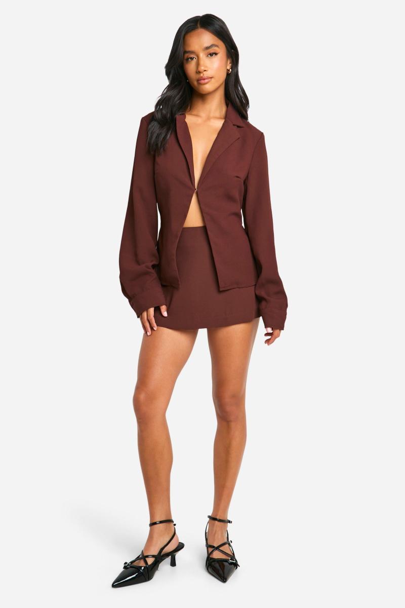 Маленька крепова міні-спідниця