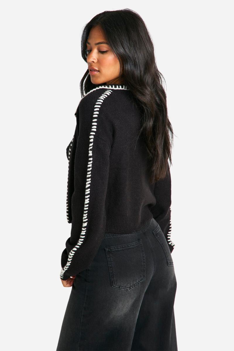 Високий контрастний обрізний в’язаний верхній верх і співдружник кардигану