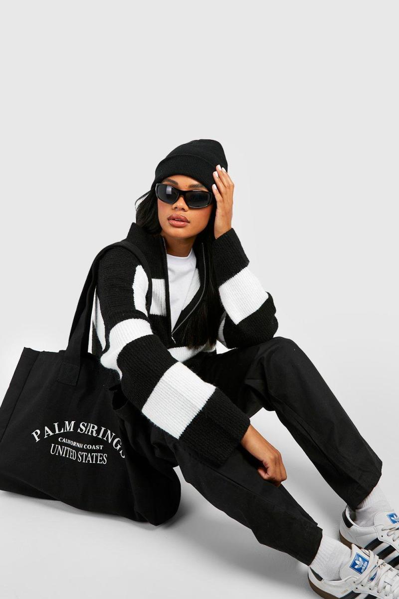 М'який трикотажний джемпер у смужку на півзастібці