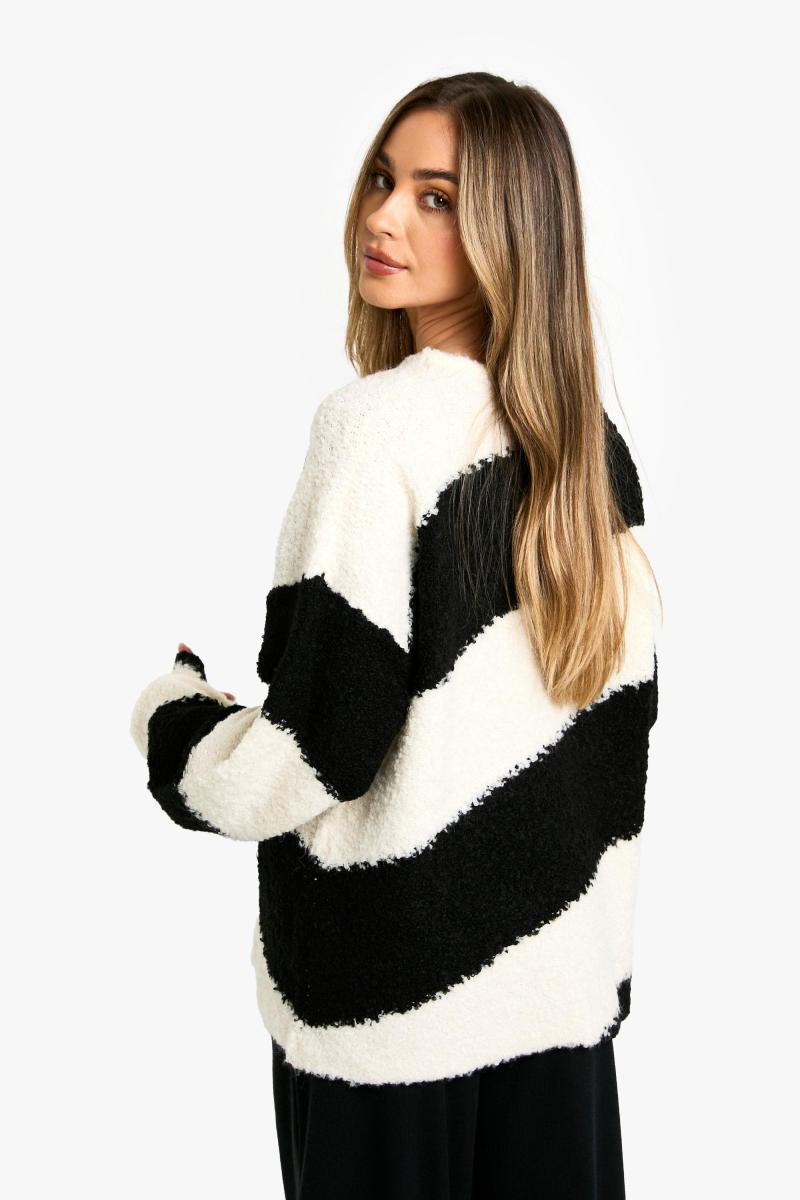 Трикотажний джемпер для вагітних у діагональні смужки