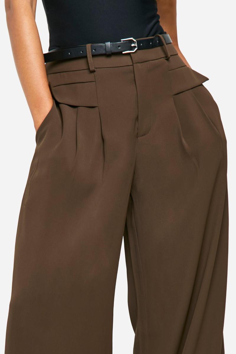 Широкі брюки з плавним поясом