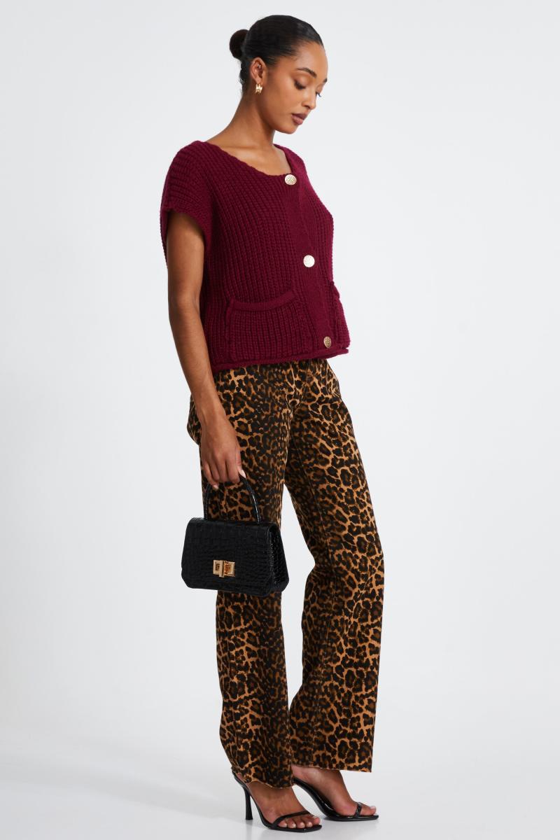 Червоний в'язаний кардиган без рукавів