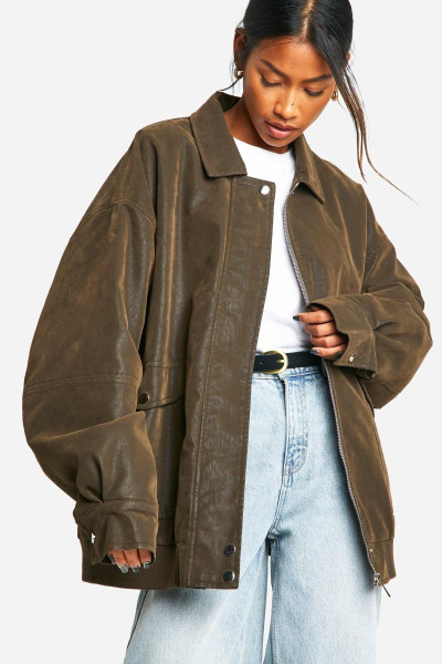 Оверсайз-бомбер зі штучної шкіри у вінтажному стилі