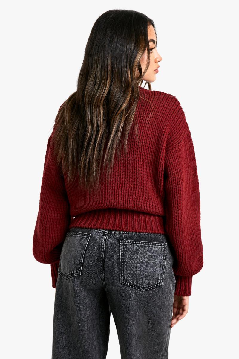 Широкий трикотажний джемпер зі спущеними плечима