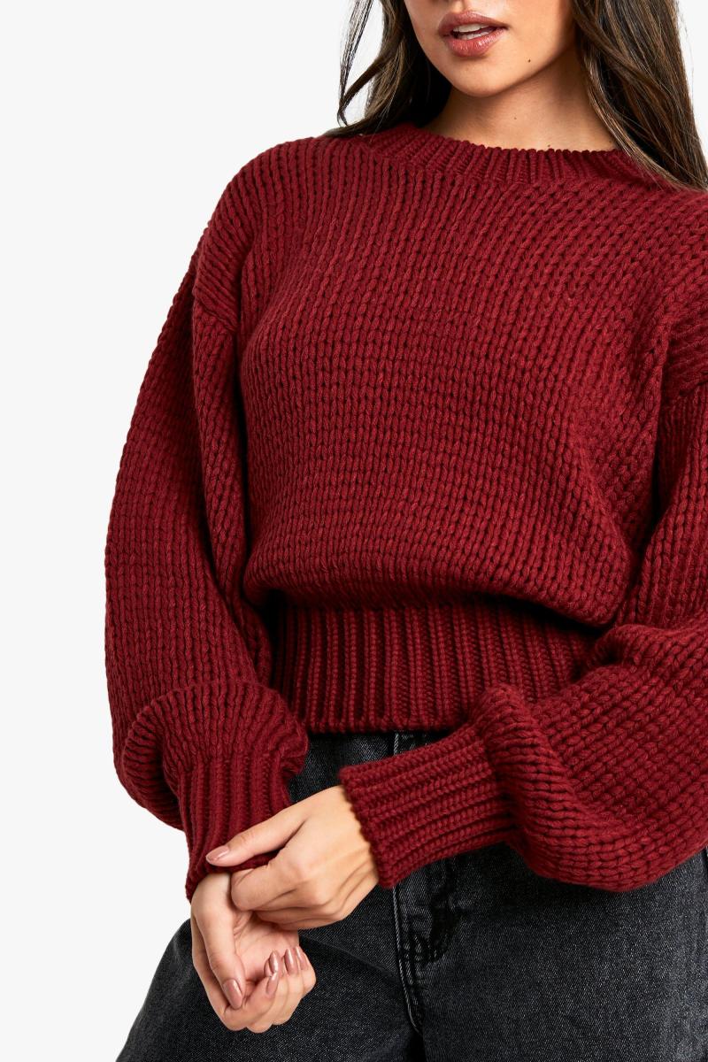 Широкий трикотажний джемпер зі спущеними плечима