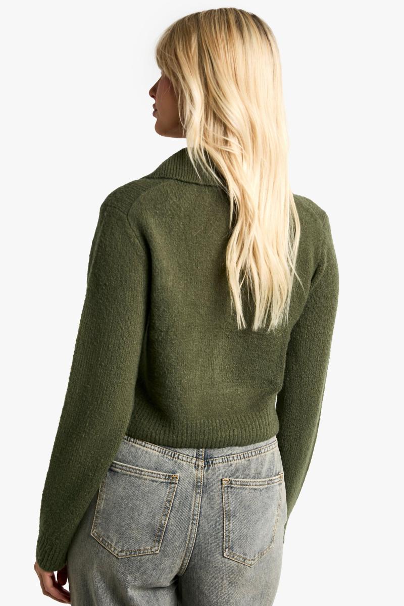 В’язаний кардиган