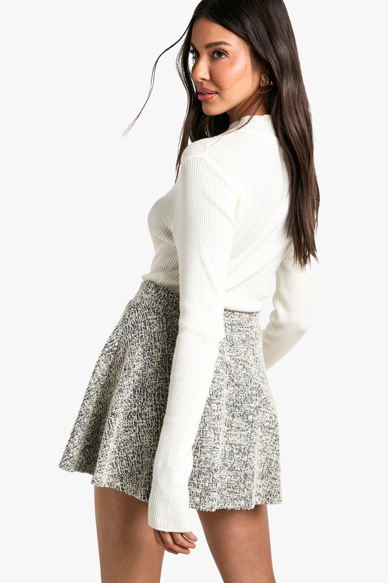 Міні-спідниця-скейтер із букле