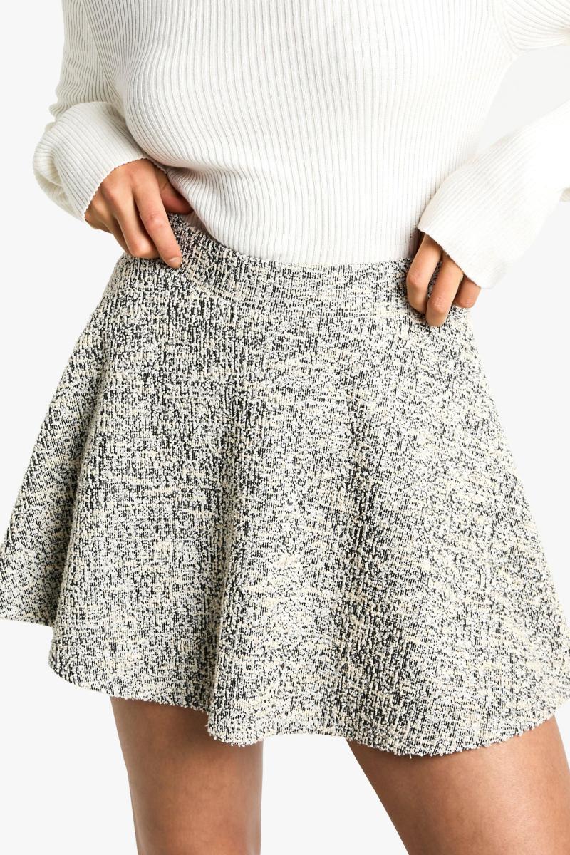 Міні-спідниця-скейтер із букле