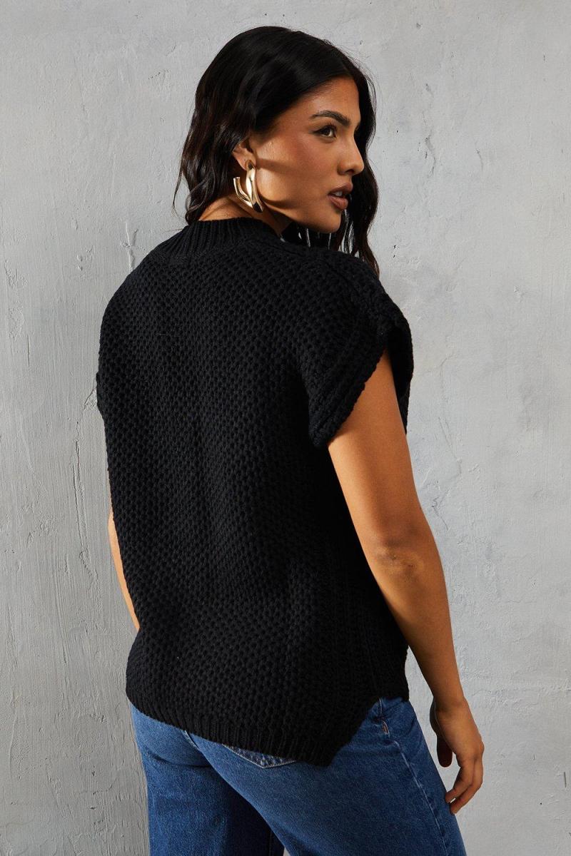 В'язаний шапка, що занурюється на перемичку