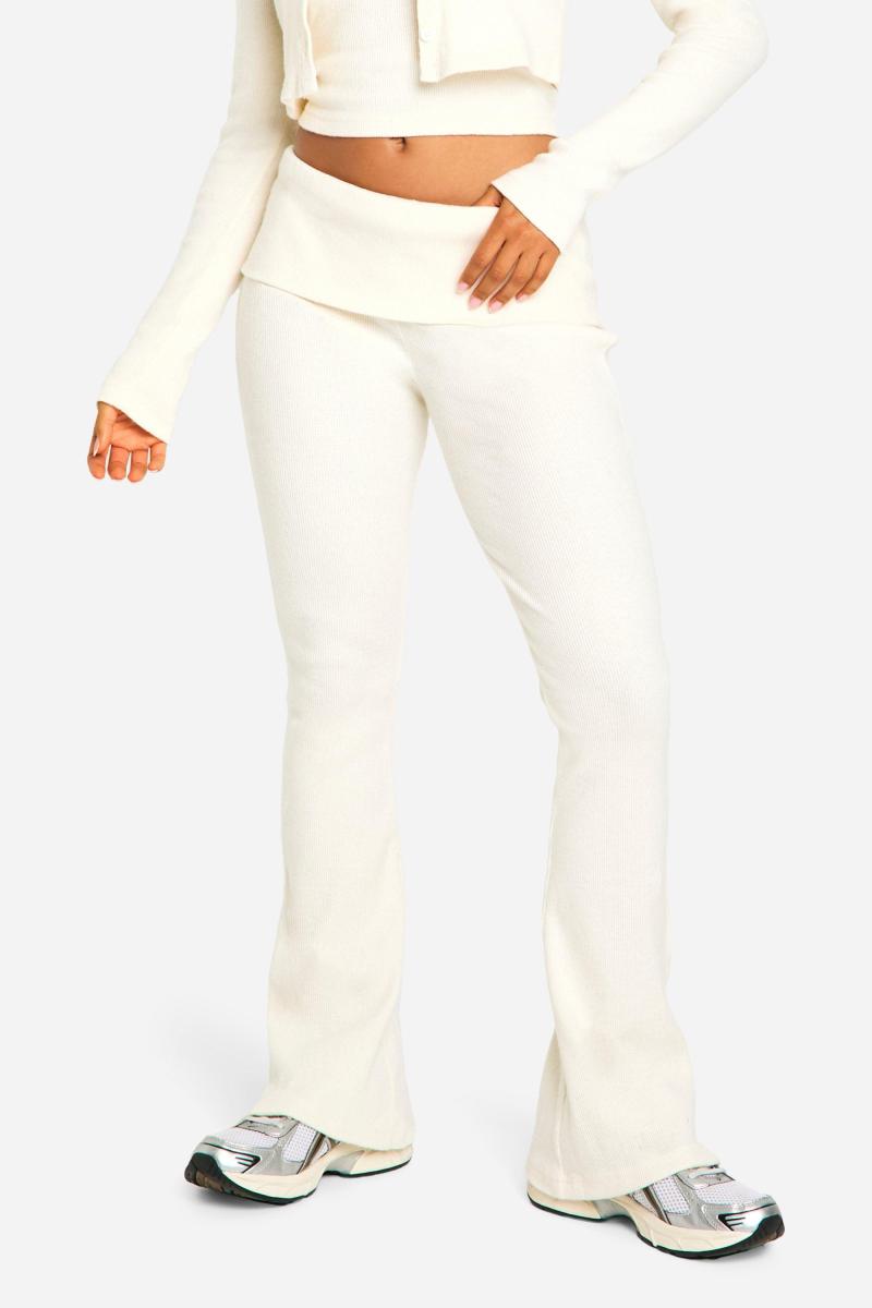 Брюки-кльош із відкидним поясом і ребрами